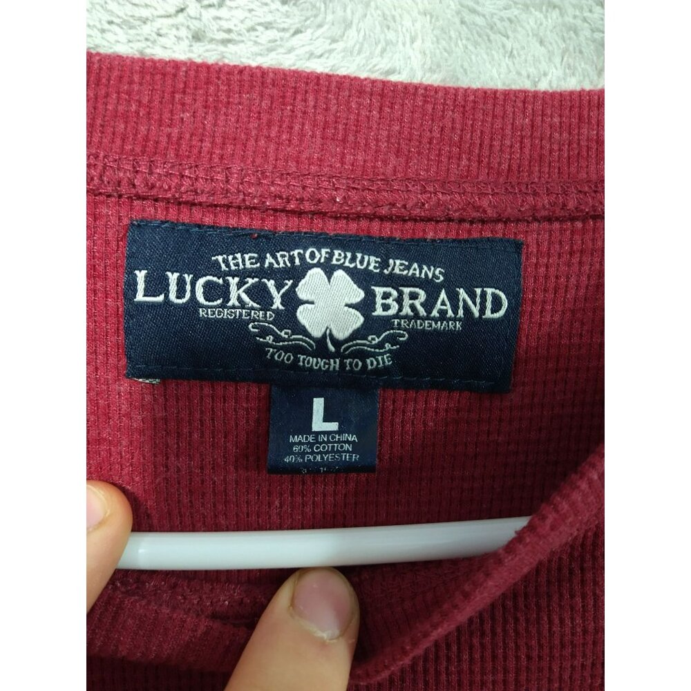 Lucky Brand Men's Red Heather Long Sleeve Graphic Crew Tee - Picture 5 of 7